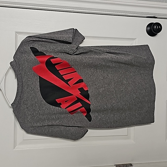 Jordan gray tee - Picture 3 of 3